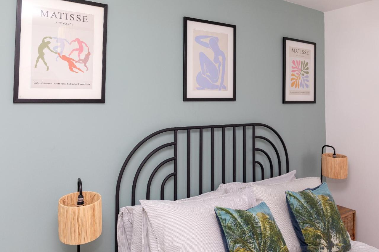 X-Large Two Bedroom & Two Bathroom Apartment With Free Evening Parking 사우샘프턴 외부 사진